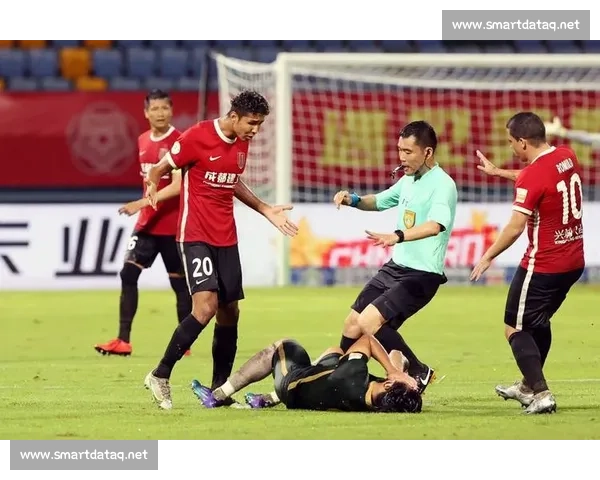 红牌处罚制度对比赛公平性与球员行为规范的深远影响分析 红牌处罚制度对比赛公平性与球员行为规范的深远影响分析